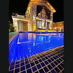 Caykoey 2 Bedroom Secluded With Private Pool Hot Tub Willa Kalkan