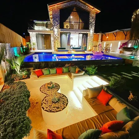 Caykoey 2 Bedroom Secluded With Private Pool Hot Tub Villa *
